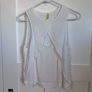 Free People White Sleeveless Cutout Top with Crossover Detail Women’s Size XS